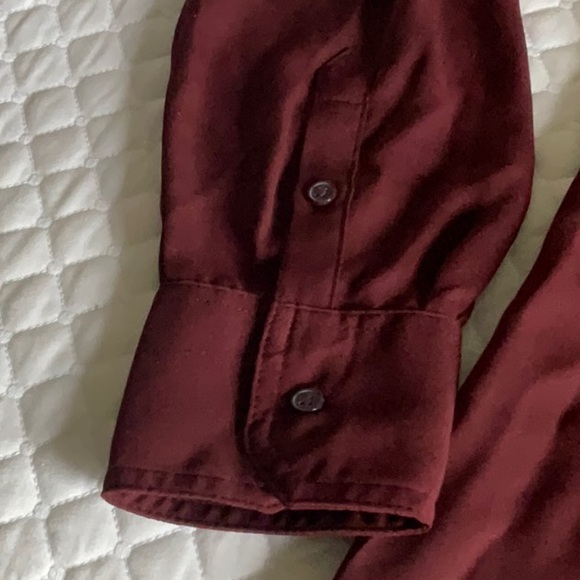 Banana Republic Button-Down Shirt - Picture 10 of 11